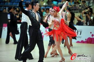 �˿�����Ǭ����Ƶ��ʮ�˽�����ȫ���������ζʲô...